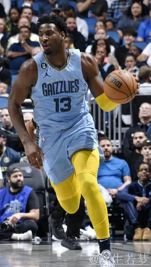 小贾伦-杰克逊全场贡献12分5板3助,三分手感欠佳仅3投0中 小贾伦-杰克逊全场贡献12分5板3助,三分手感欠佳仅3投0中